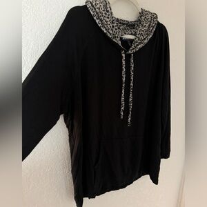 INK Love & Peace size 2xl long sleeve hoodie with cheetah hoodie